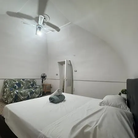 Comfy - Lungomare Apartament *