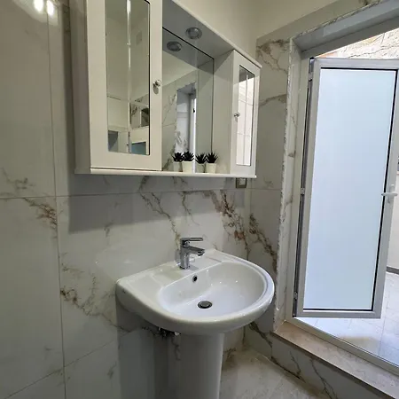 Comfy - Lungomare Apartament